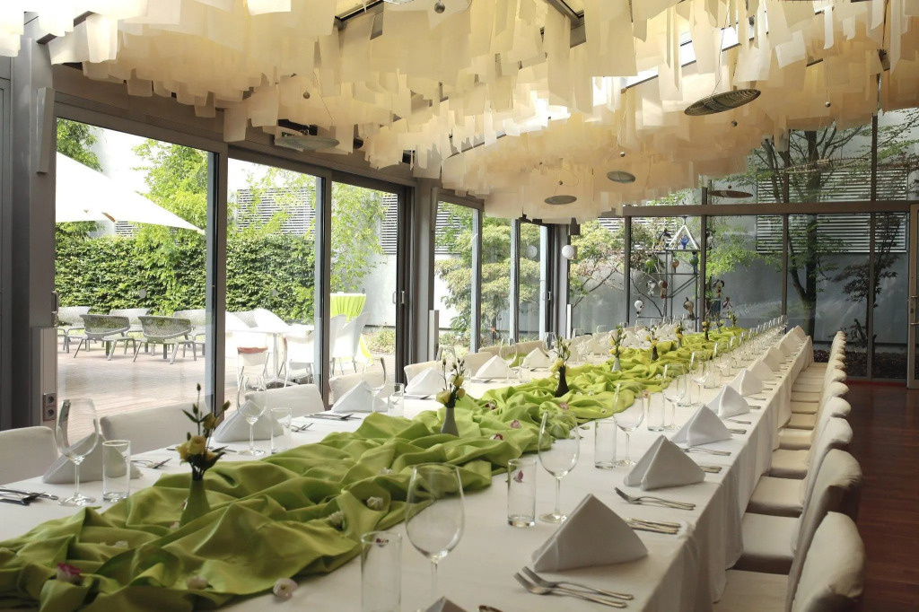 Holiday Inn Prague by IHG