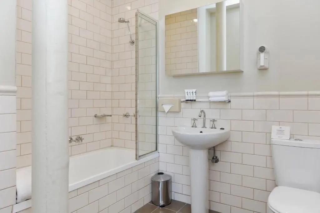 Launceston Central Apartment Hotel Official