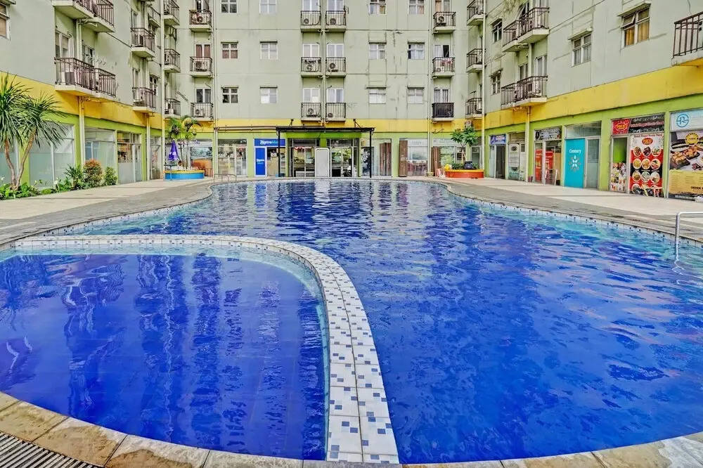 The Suite Metro Apartment by King Official