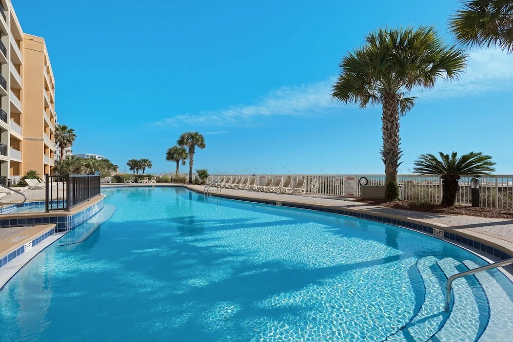 New Listing! Lovely Azure W/ Gulf-front Pool 3 Bedroom Condo