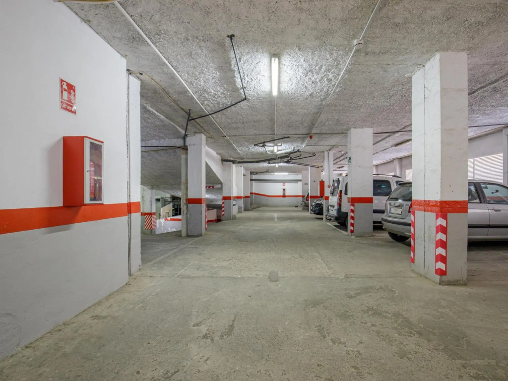 CERVANTES Apartment 27 2BR 1BT