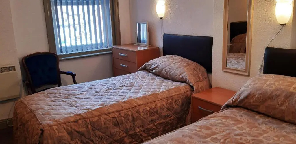 Oakville Apartments