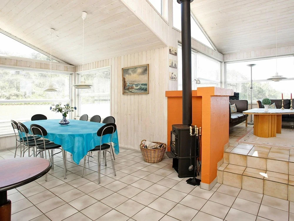Seerene Holiday Home With Sauna at Lønstrup
