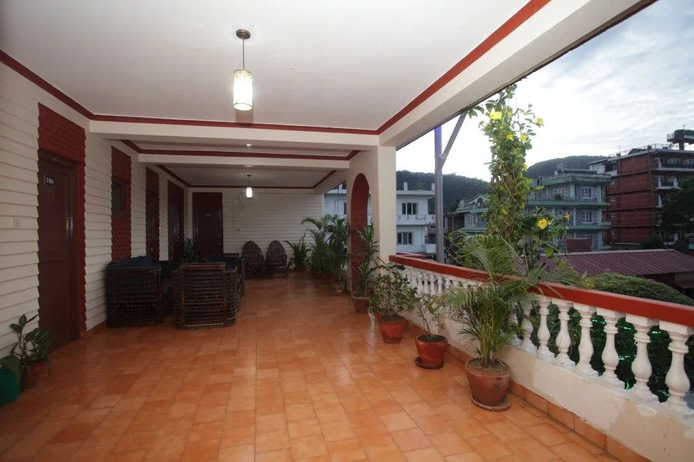 Oyo 606 Hotel Swiss Home