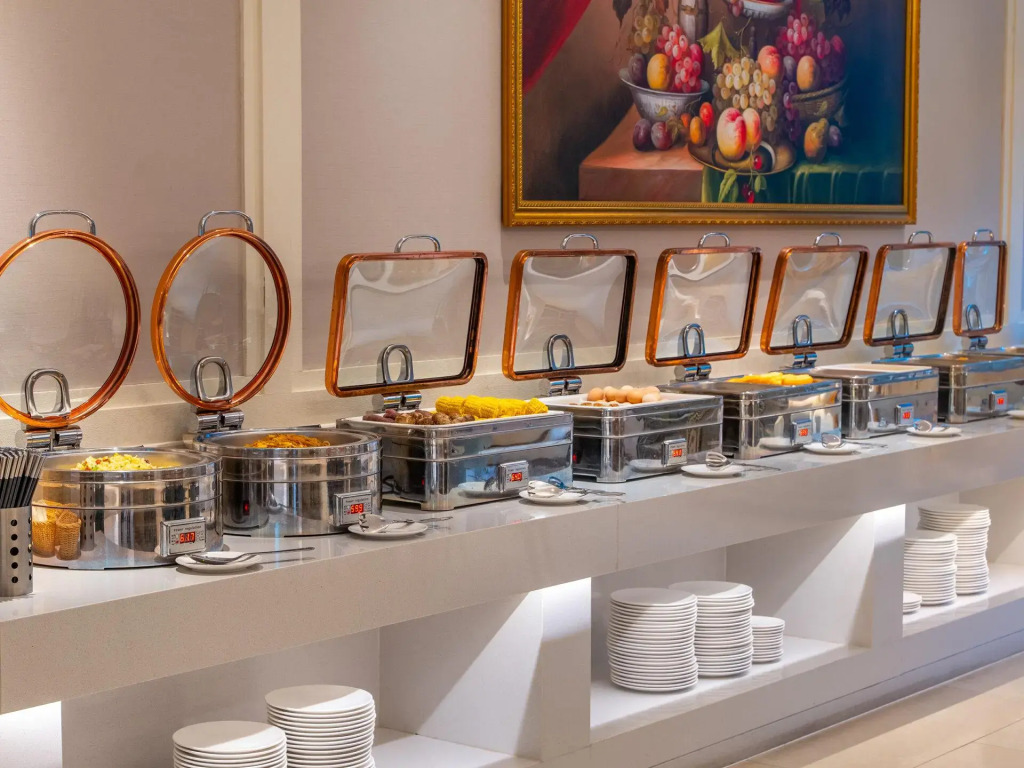 Vienna Hotel (Nanshan Science and Technology Park Wanxiang Tiandi Store)