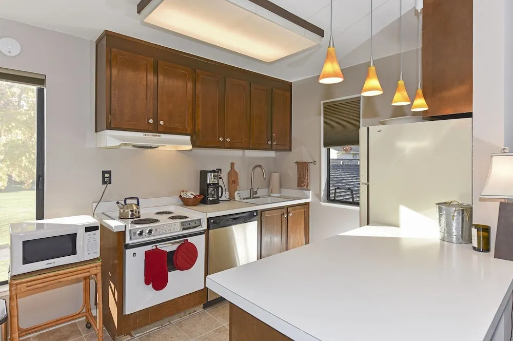 305 Northgate At Silverado In Napa 1 Bedroom Condo by RedAwning