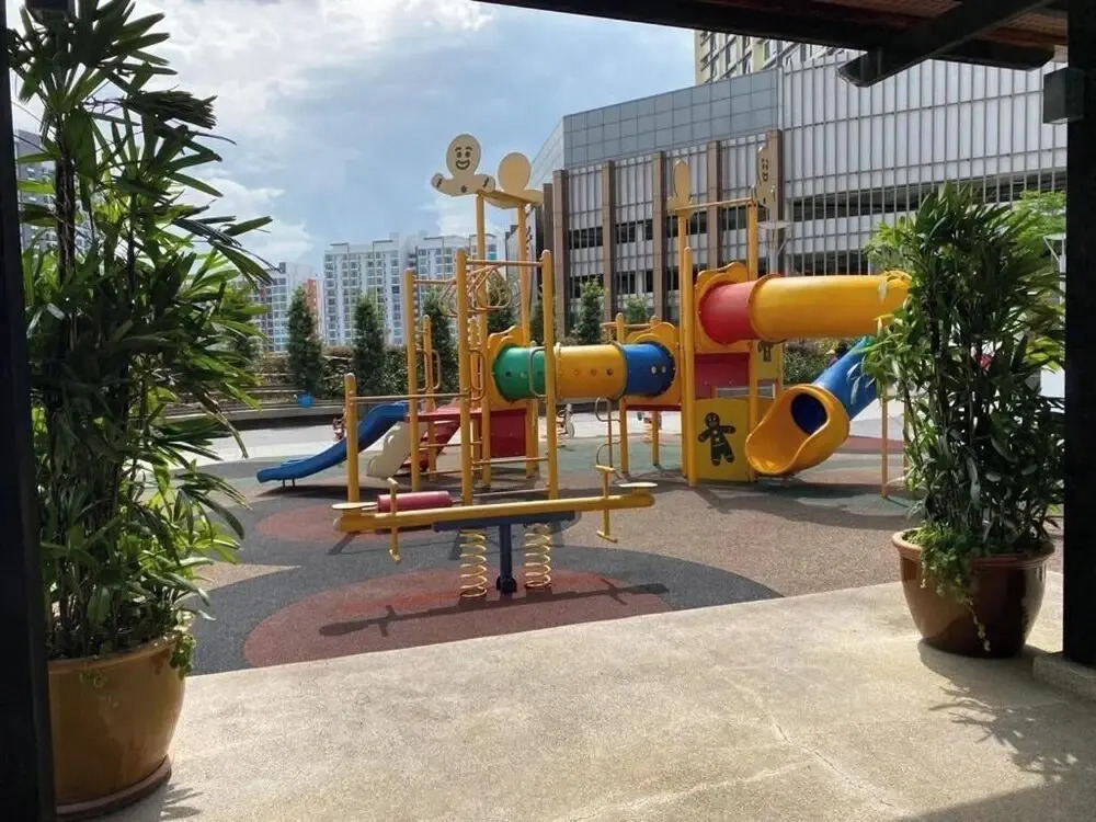 Paradigm Mall Platino 2BR 2FREE By Natol