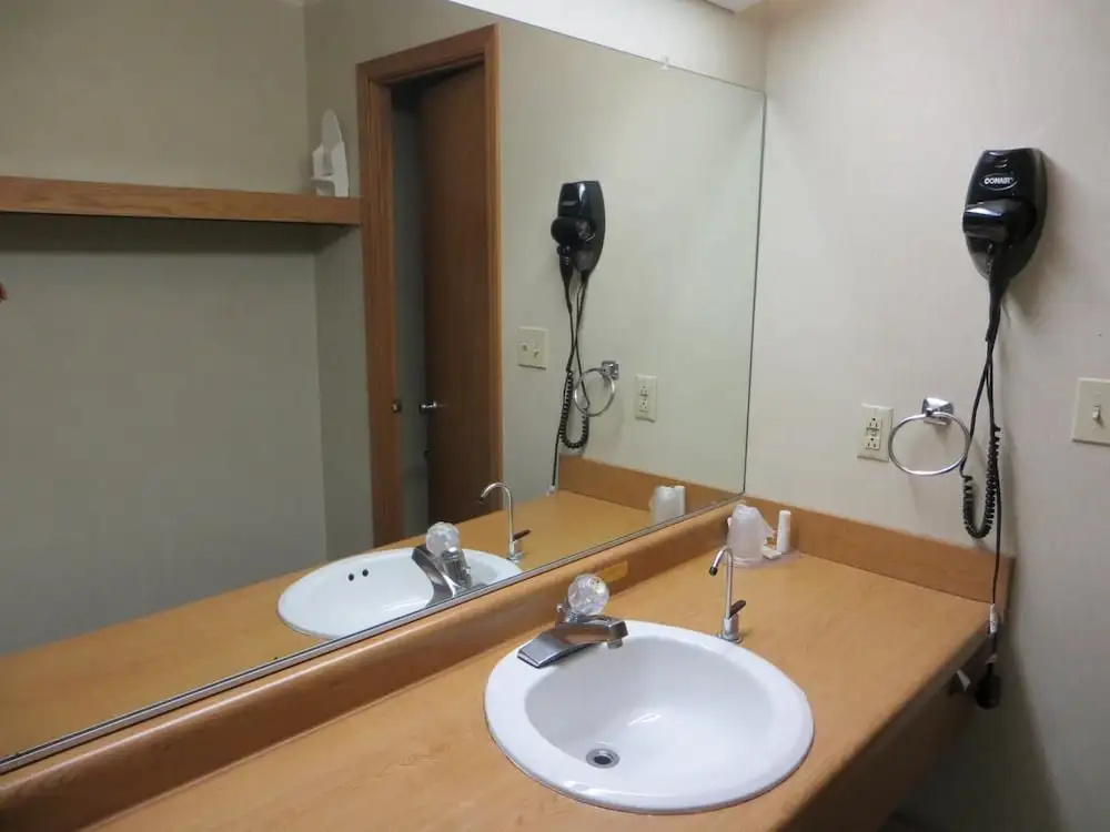 Homestyle Inn and Suites Springfield
