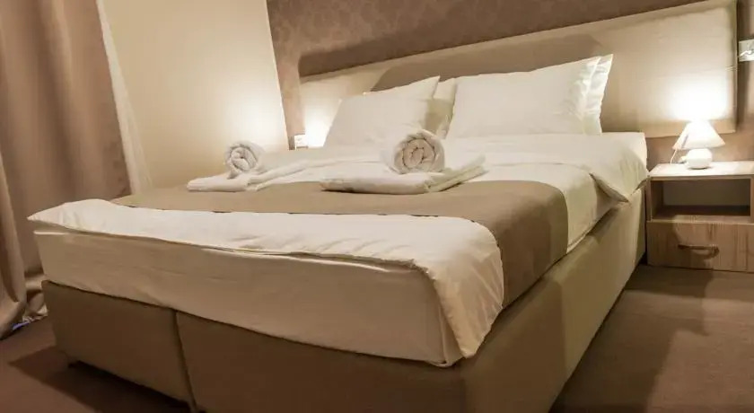 Emberton Hostel Tbilisi