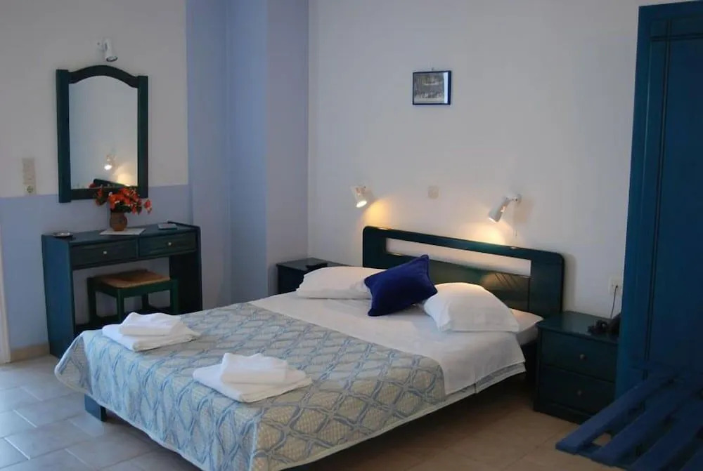 Aigaio View Studios & Rooms