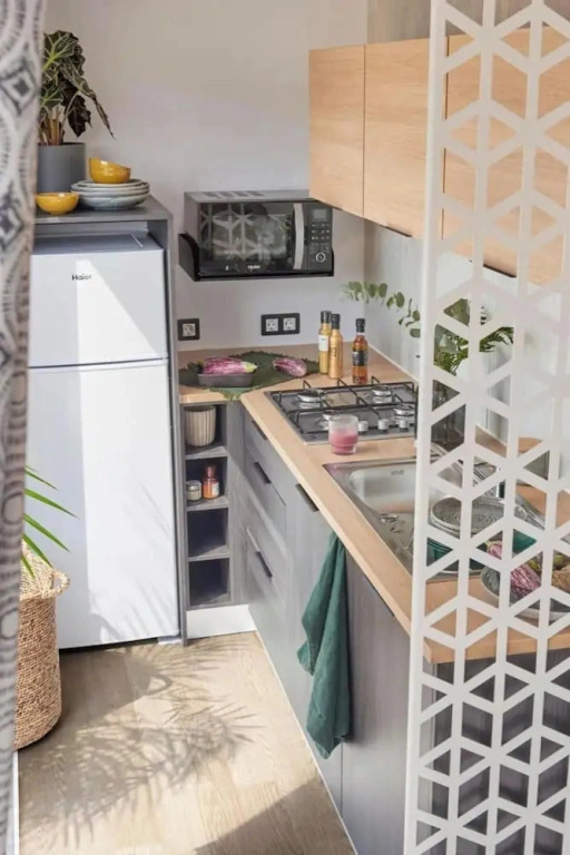 Nature-rich Caravan Retreat for 6