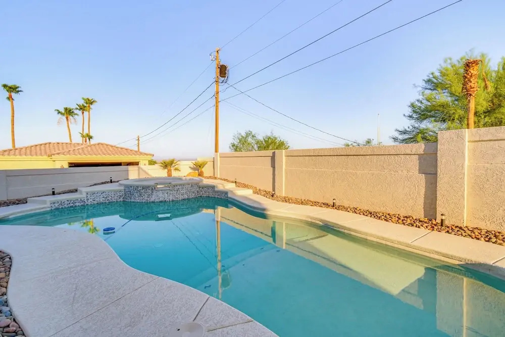 Pool & Rooftop Deck: Luxe Lake Havasu Getaway!
