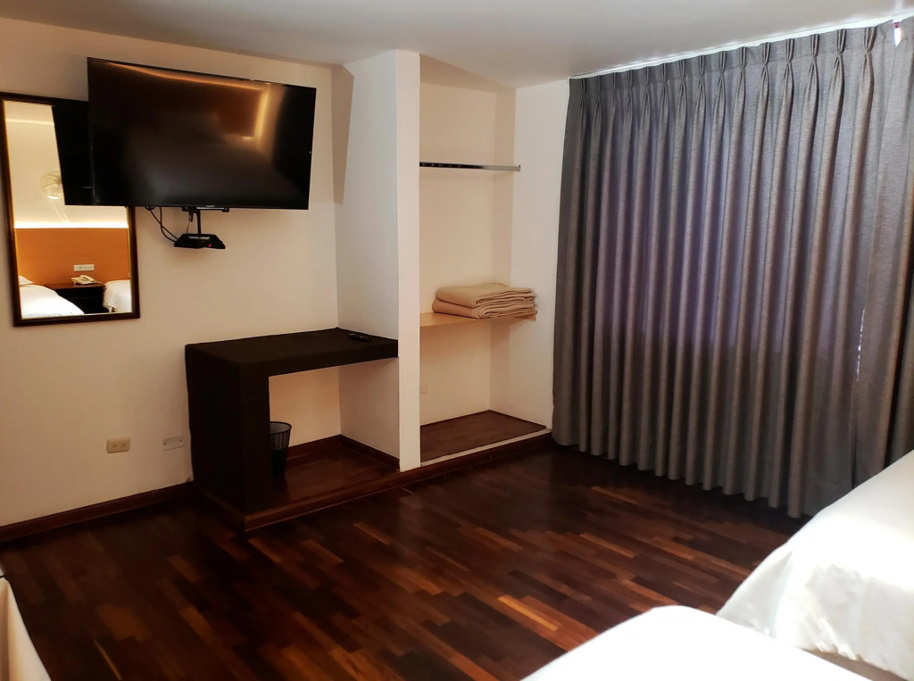 Hotel Carmelo Lima
