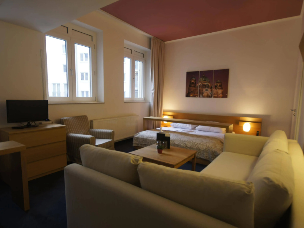 Midi Inn Parkhotel Mitte