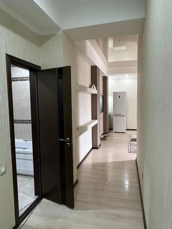 2-room apartment Umetalieva 84