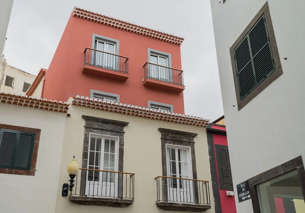Island Residence Apartments