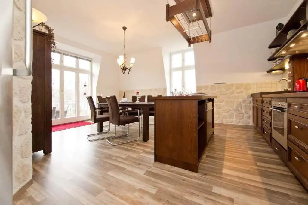 Villa Hintze App 15