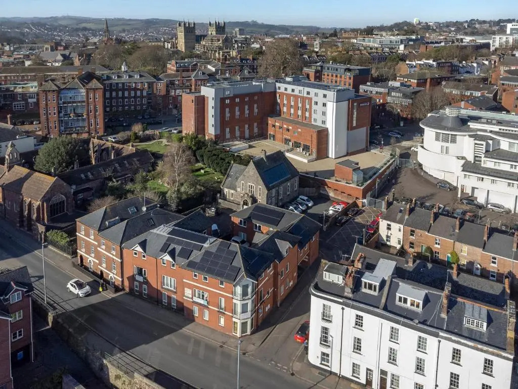Exeter City Centre Apartments Stoop Apartment