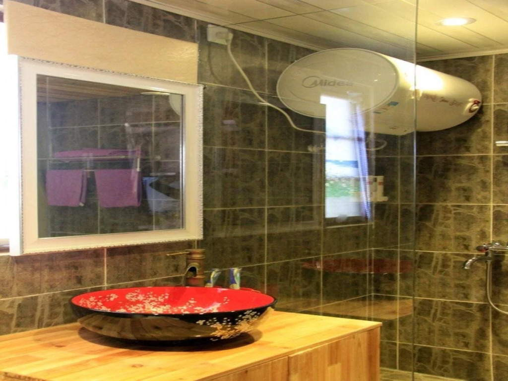 Flinstones Guest House
