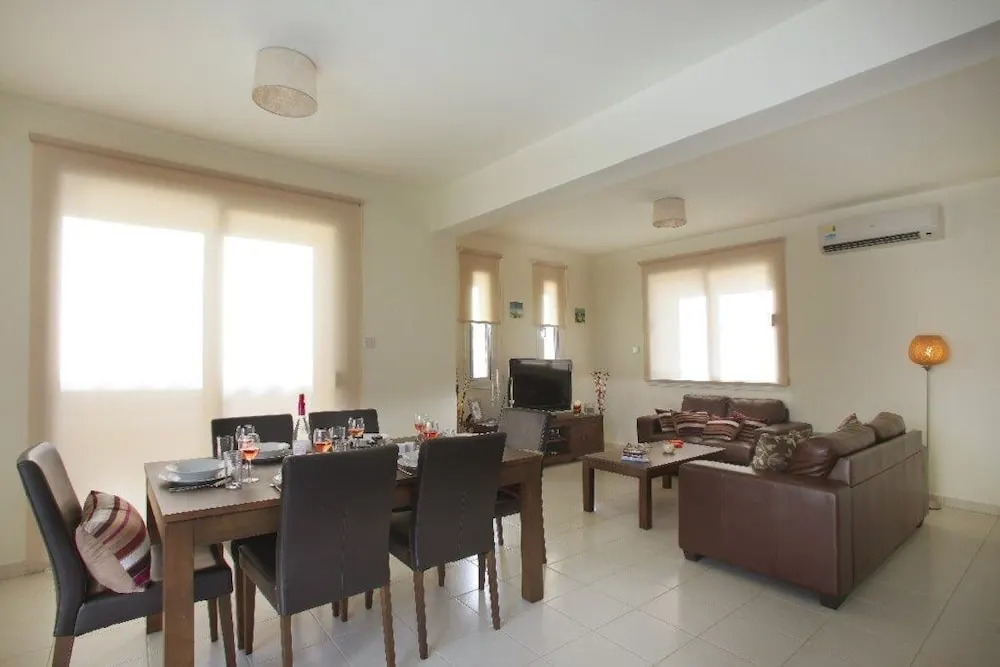 Beautiful Villa With Private Pool, Protaras Villa 1020
