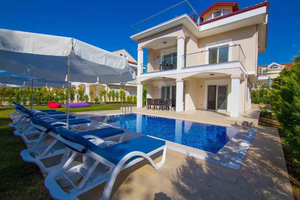 Villa Calis 1