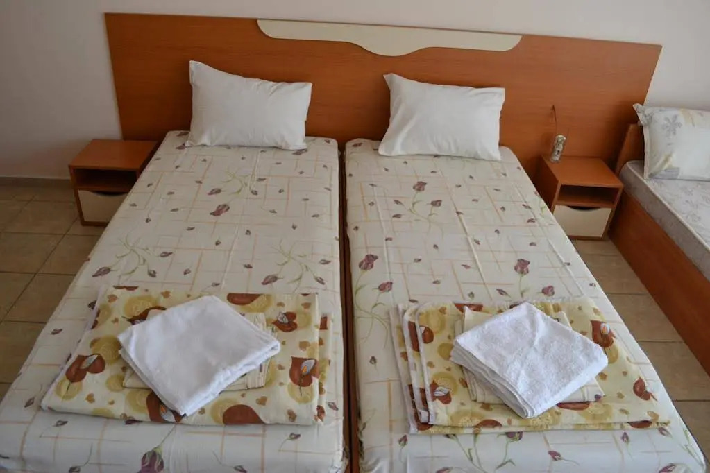 Chaika Guest House