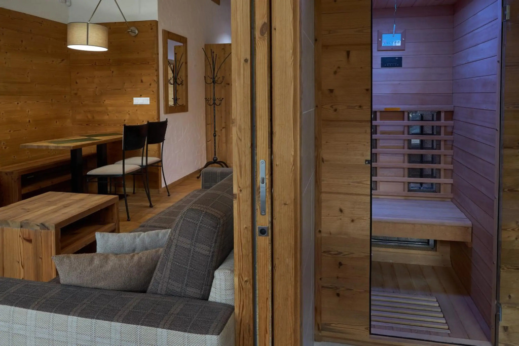 Chalets Jasná Centrum APARTMENT M - Free Jacuzzi & Sauna and Chopok view
