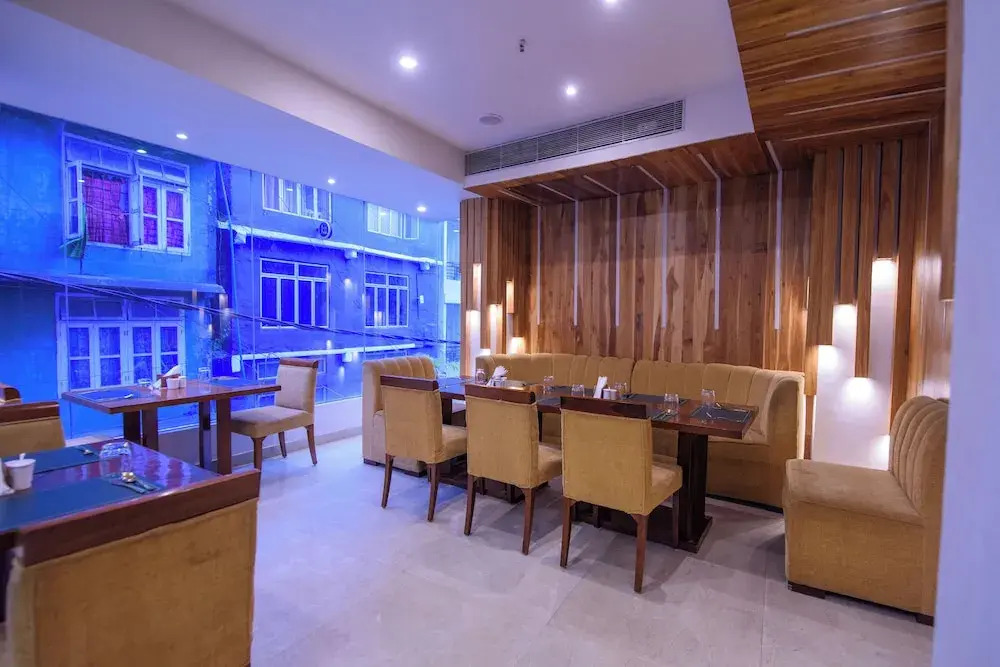 Emerald Hotel
