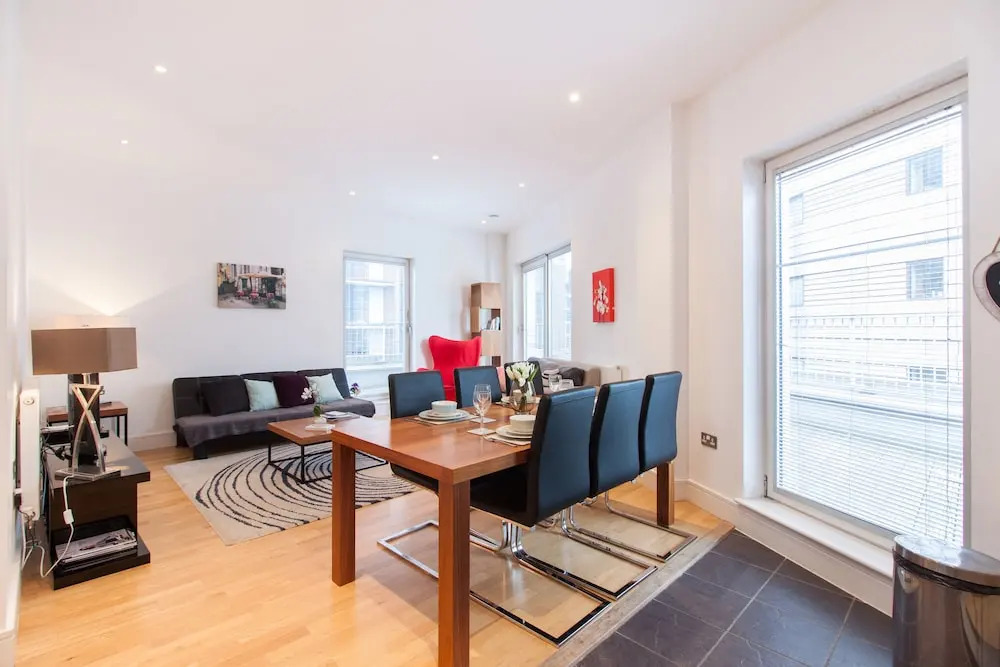 Docklands Delux Apartment