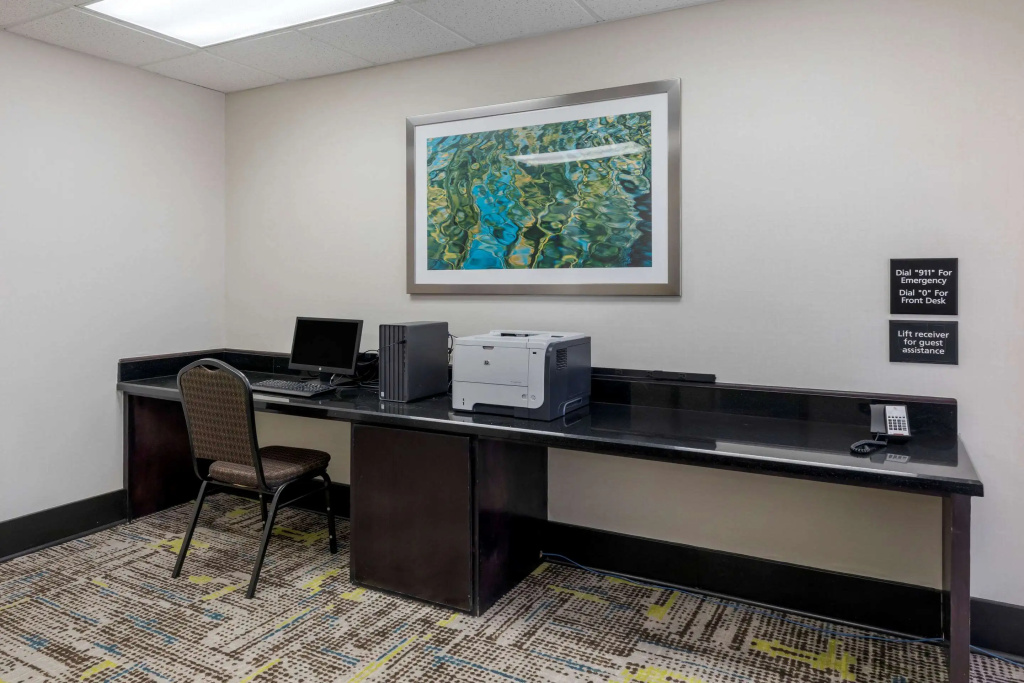Comfort Inn Sherman - Denison Area