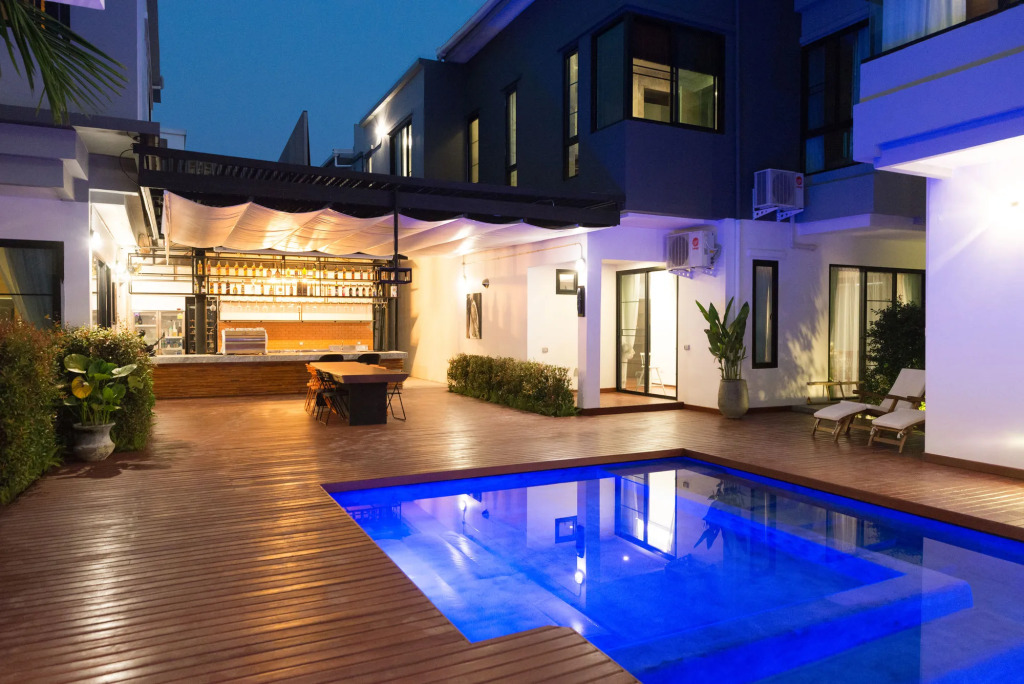 Chic Villa 6