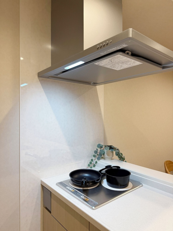 THE SAKAI SUITE by b hotel - New Spacious Apartments