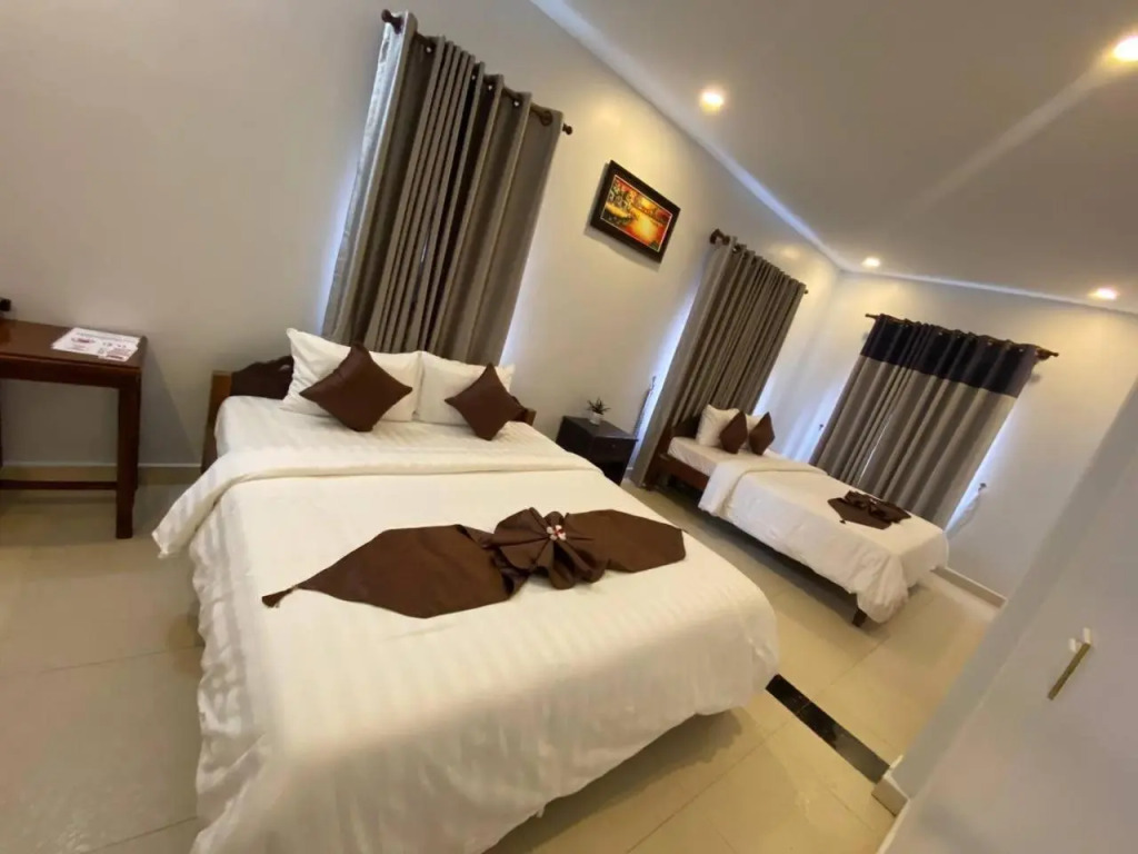The Moon Kampot Boutique
