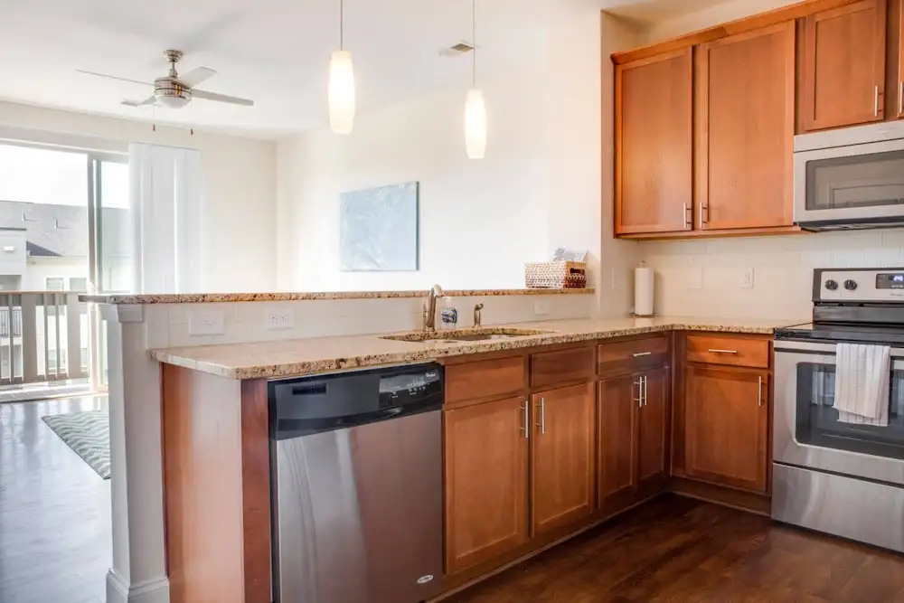 Lovely 1BR w Balcony in Historic Midwood