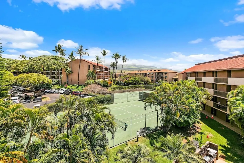 Maui Vista 1-308 - Steps From the Beach, Renovated, Ocean Views, New Windows, AC