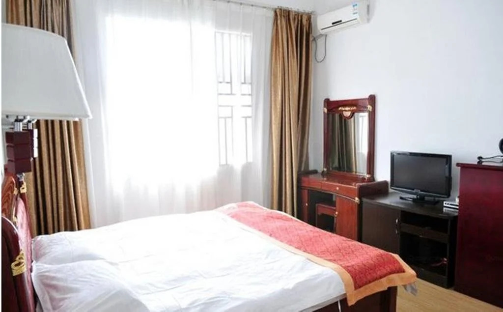 Yulan Hotel