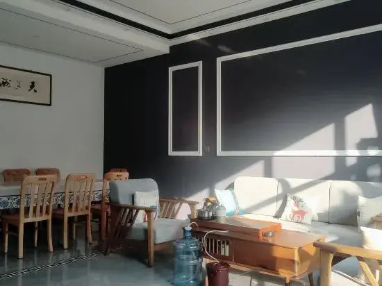 Vintage Hotel (Wulianshan Scenic Area Branch)