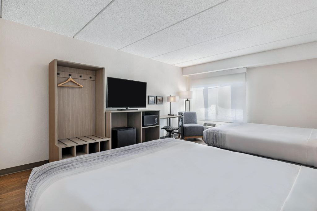 AmericInn by Wyndham Baxter Brainerd