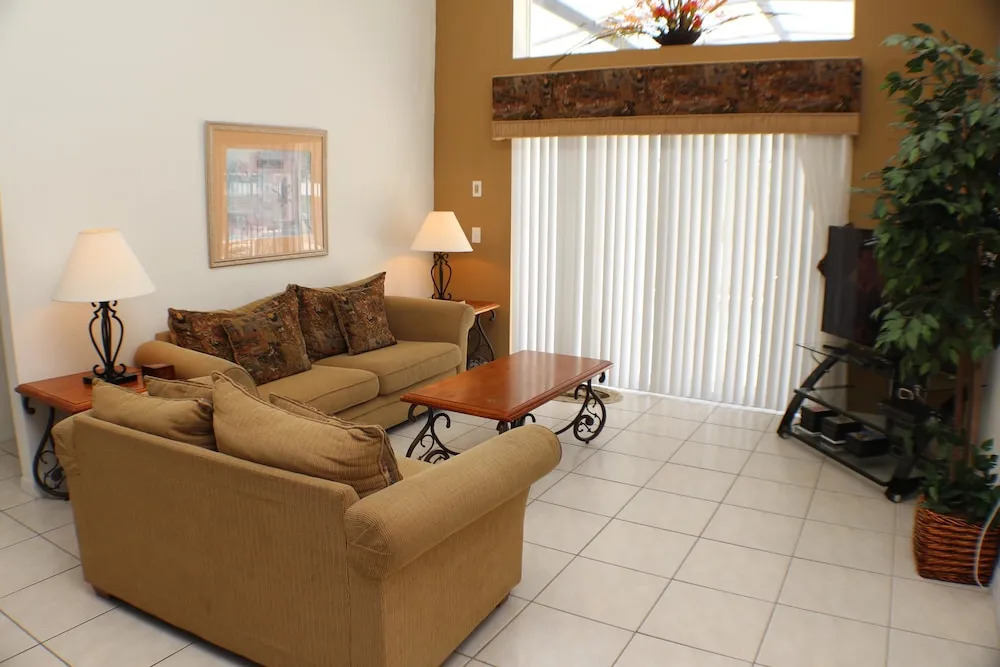 Sunflower Holiday home 5 Bedroom