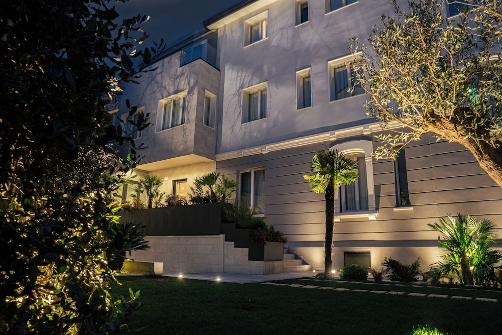 Porpora Suite Hotel