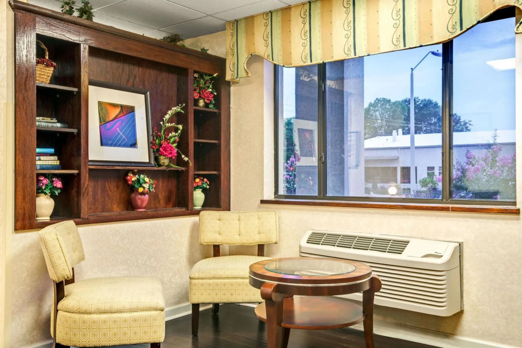 The Longleaf Hotel