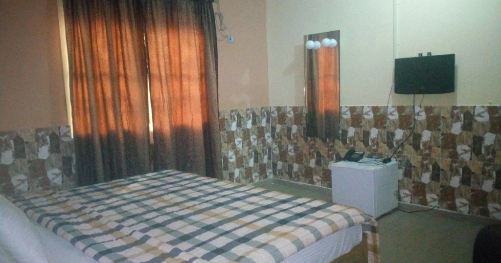 Ibis Diamond Hotel