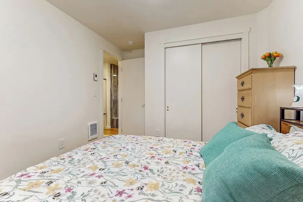 1 Mi to Campus! Family Home w/ Game Room in Eugene