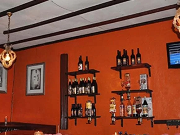 Atelefugne Hostel