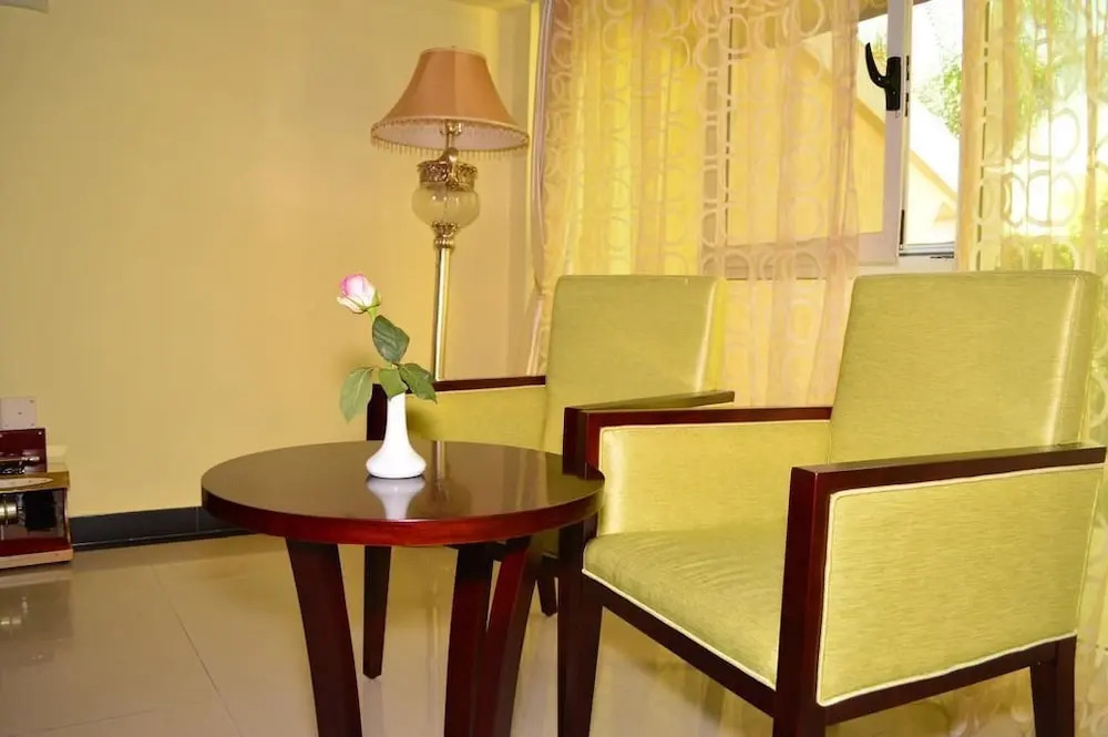 Lewi Hotel Piazza