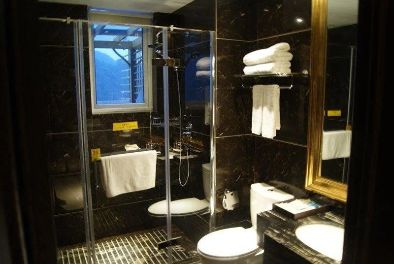 yilonganyun Hotel