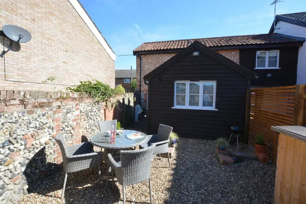 May Barn, Ixworth