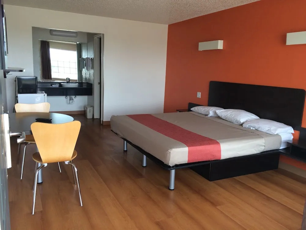 Rodeway Inn