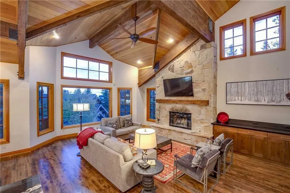 Bellevue 19 5 Bedroom Home