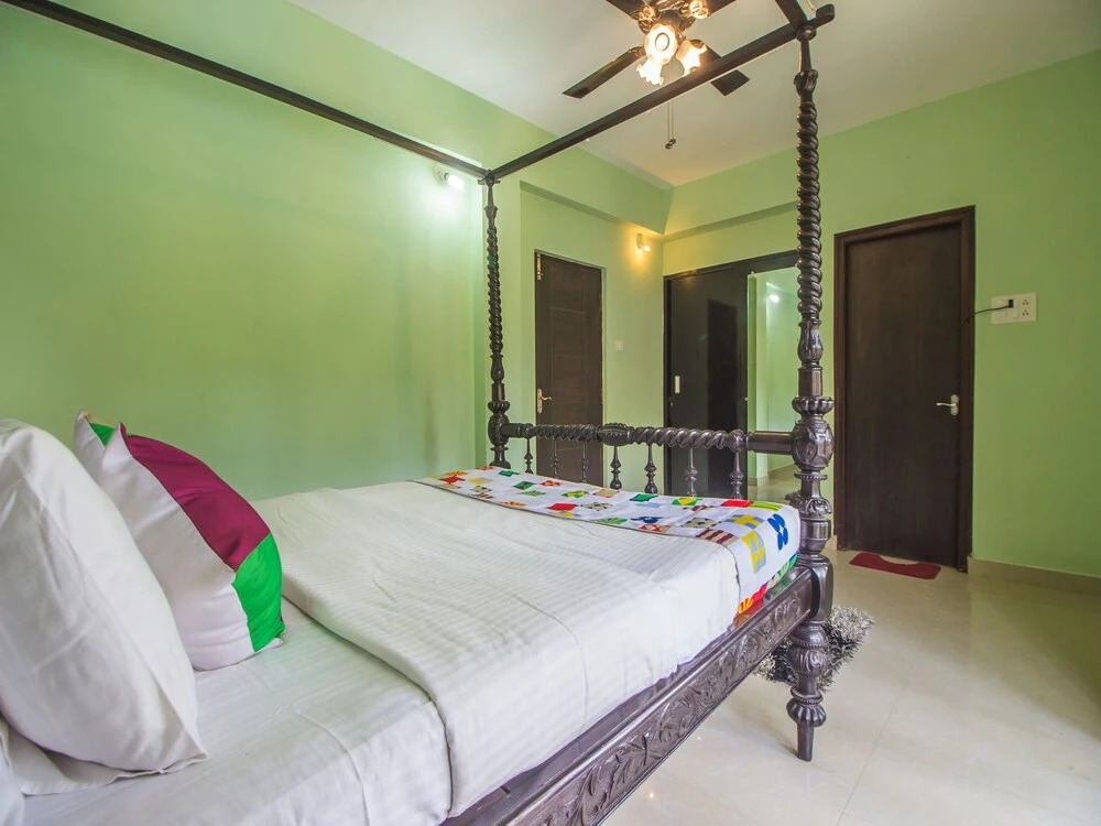 OYO 18864 Home Pool View 3BHK Villa Sangolda